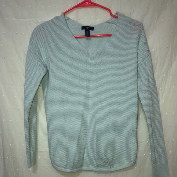 Sweater - Picture 1 of 1